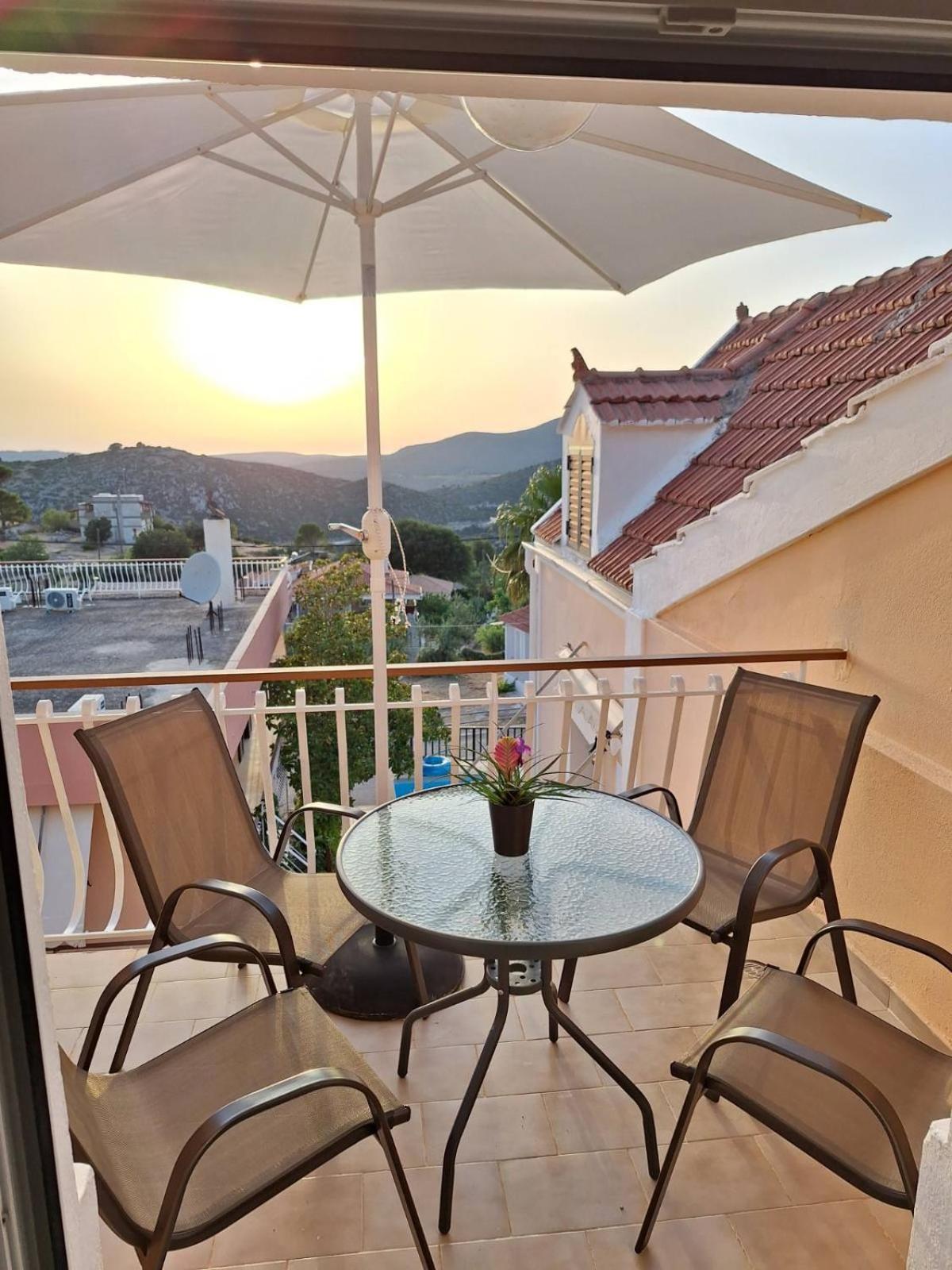Oasis Complex Ξενοδοχείο Kardhakáta Εξωτερικό φωτογραφία